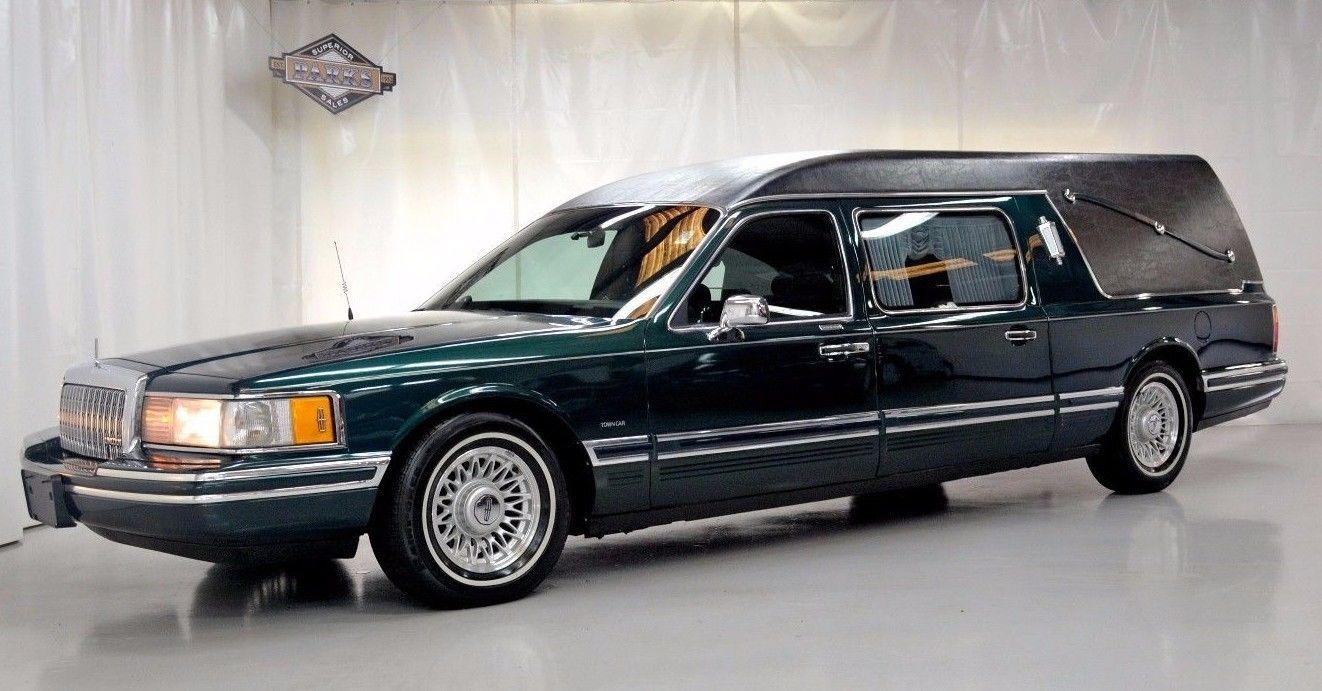 Well maintained 1994 Lincoln Town Car S&S Coach Hearse for sale