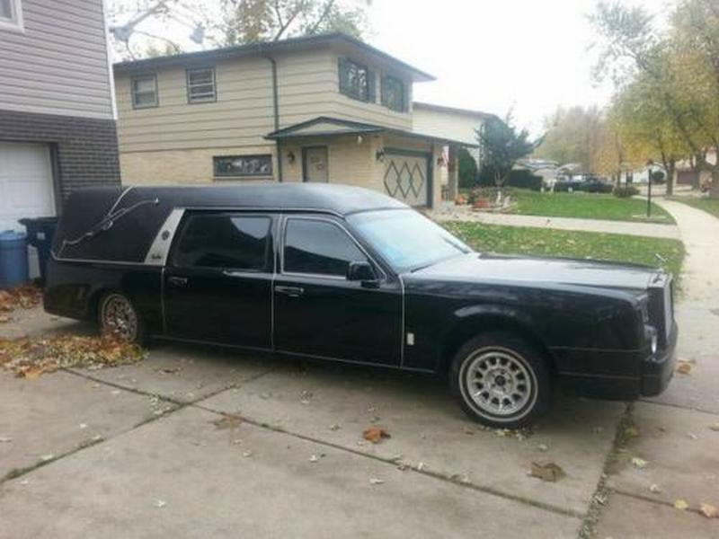 1995 Lincoln Town Car Hearse – Rolls Royce Phantom Replica
