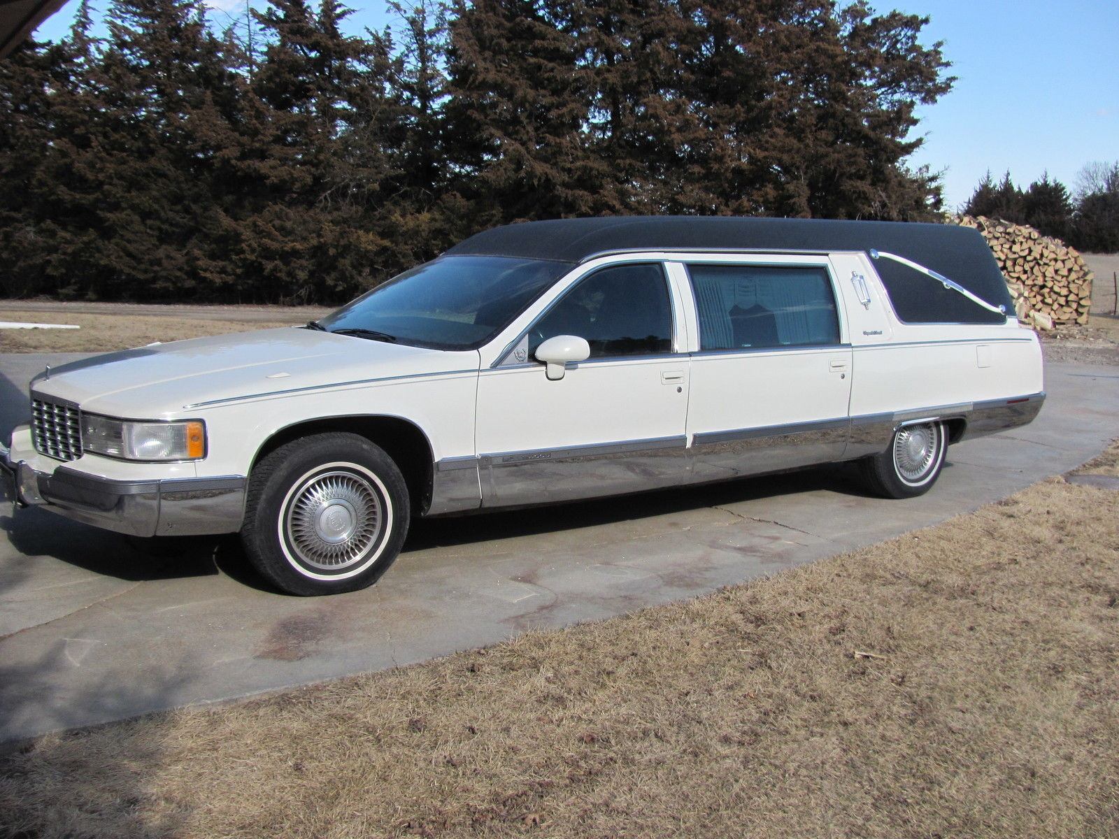 Cadillac Fleetwood Hearse