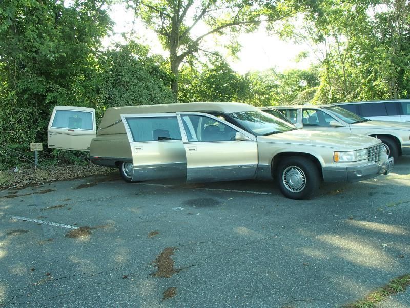 1995 Cadillac Fleetwood Funeral Hearse