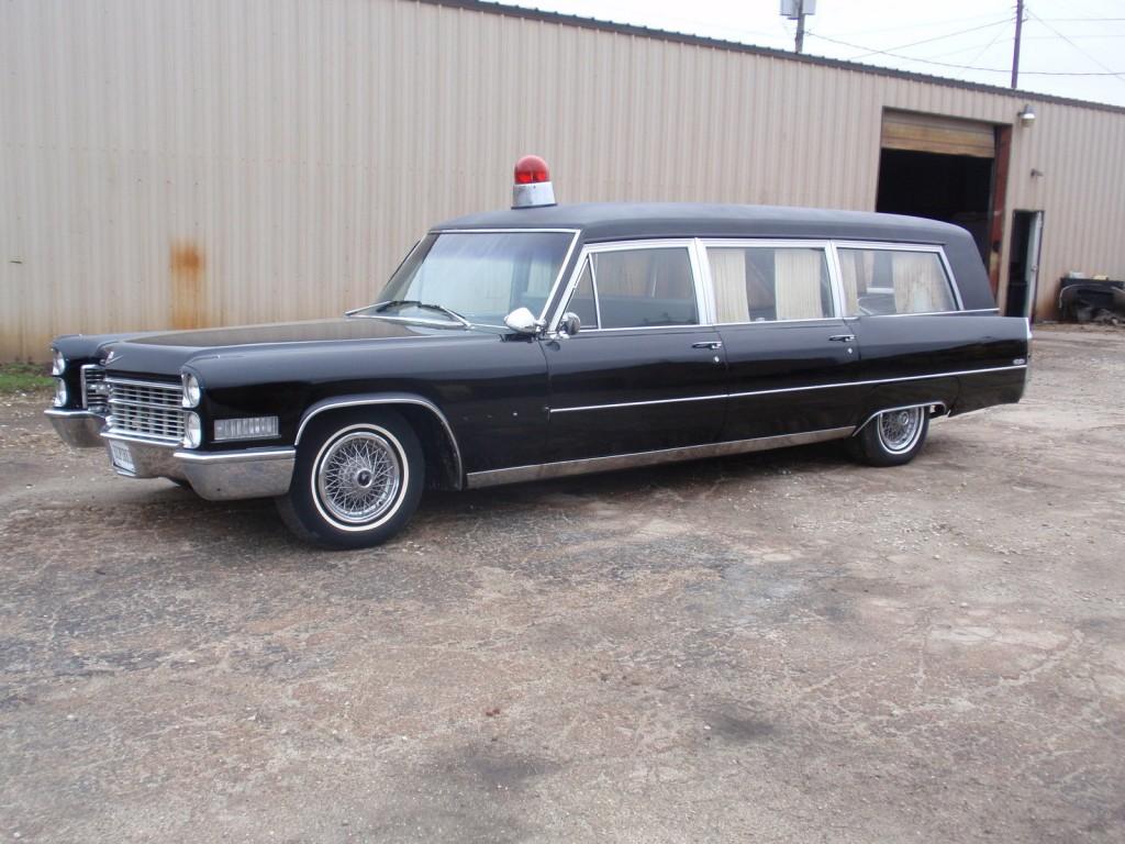 Cadillac Fleetwood Hearse