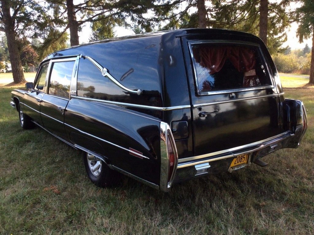 1973 Cadillac Awesome Miller Meteor Hearse
