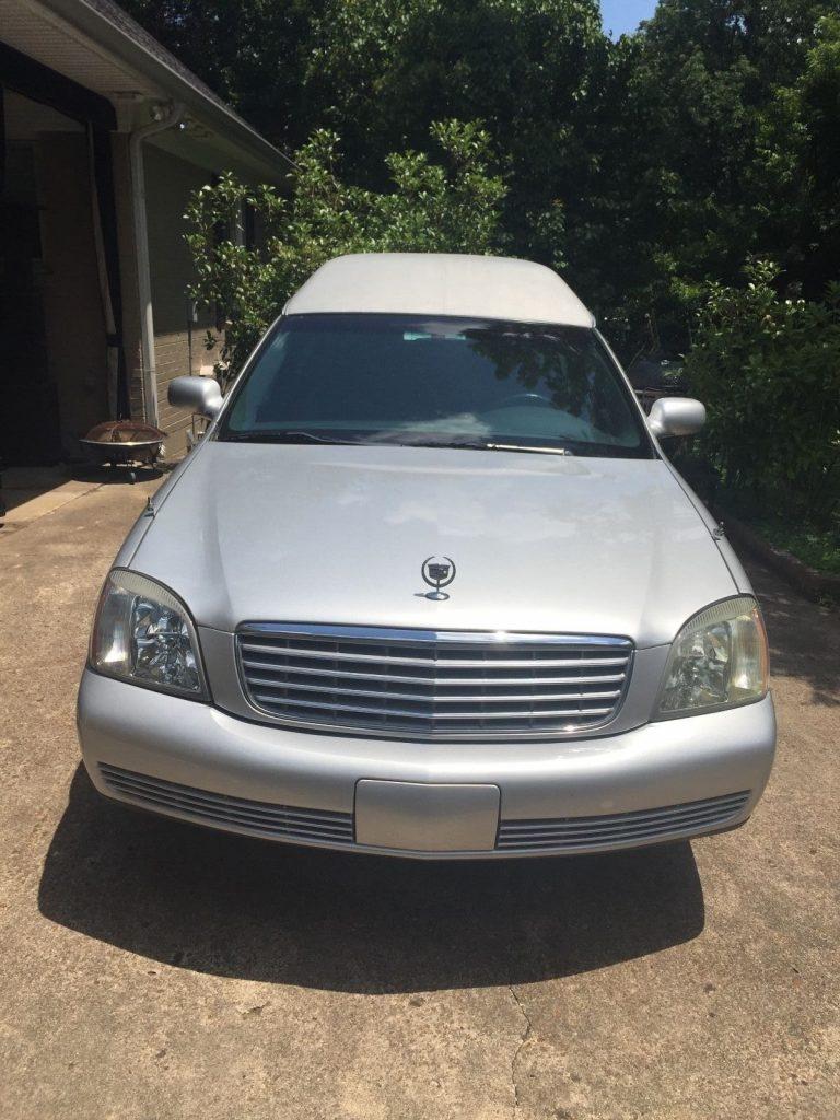 Clean 2003 Cadillac Eureka hearse