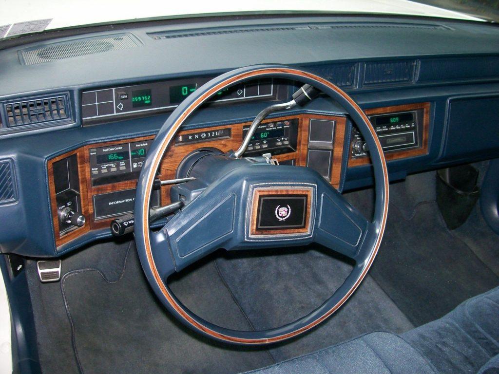 Runs great 1986 Cadillac Fleetwood HEARSE