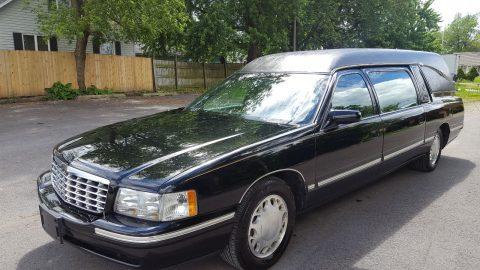 very good condition 1999 Cadillac Hearse for sale