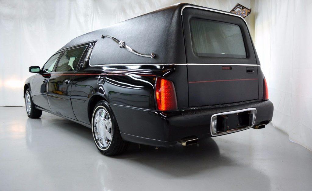 fully loaded 2000 Cadillac Deville Federal Coach hearse
