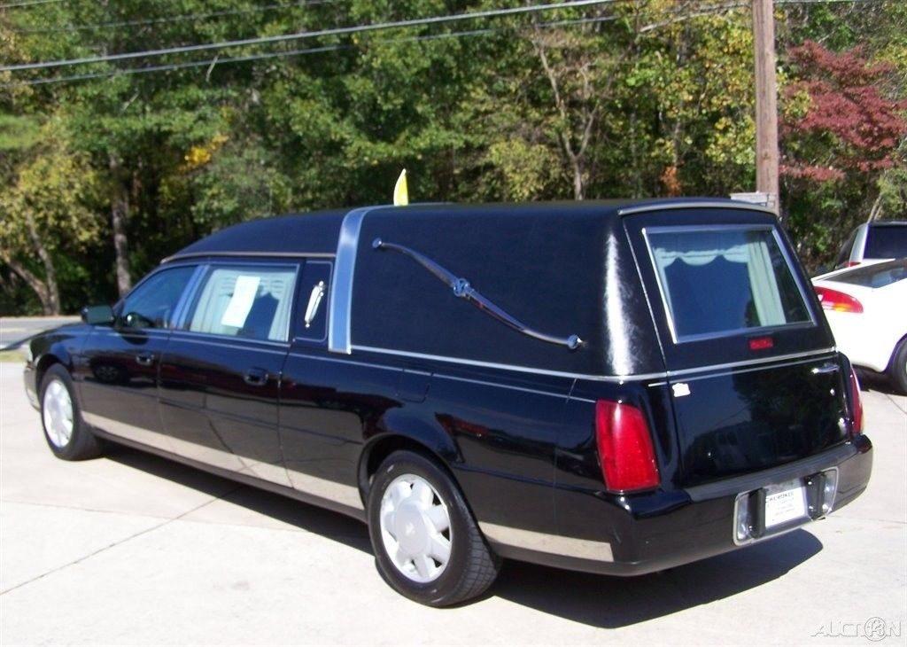 flawless 2000 Cadillac Deville hearse
