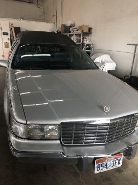 great running 1996 Cadillac Fleetwood hearse for sale