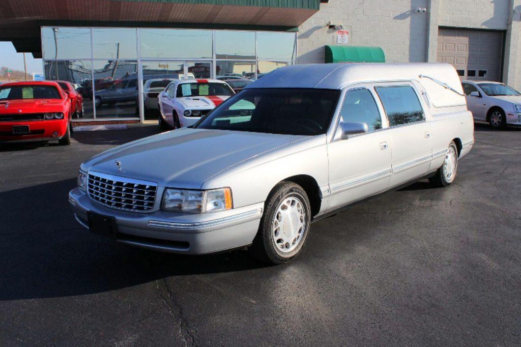no issues 1998 Cadillac Deville Federal Coach Conversion Hearse