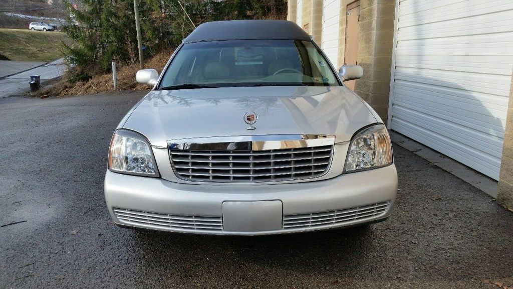 fully loaded 2003 Cadillac Deville S&S Coach hearse