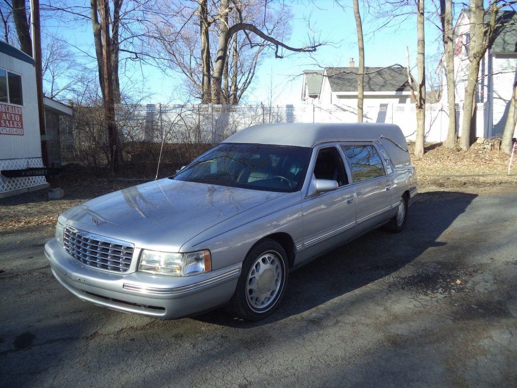low miles 1999 Cadillac hearse