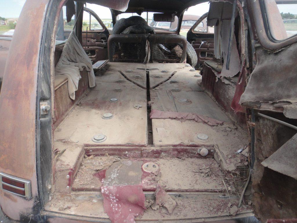 project 1948 Packard 200 hearse