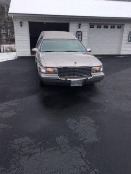 little rust 1996 Cadillac Fleetwood hearse for sale