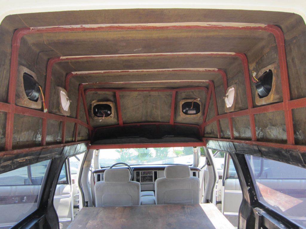 rare 1993 Cadillac Fleetwood hearse