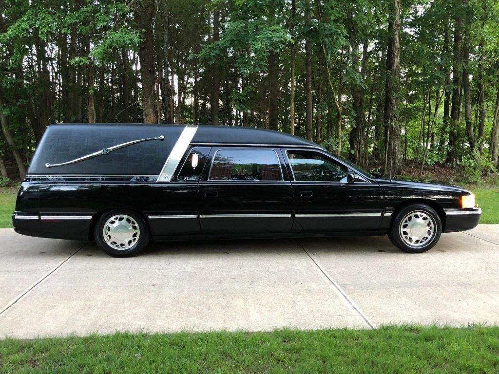 well maintained 1999 Cadillac Deville Hearse