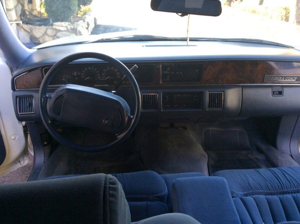 very nice 1993 Buick Roadmaster Eureka Hearse