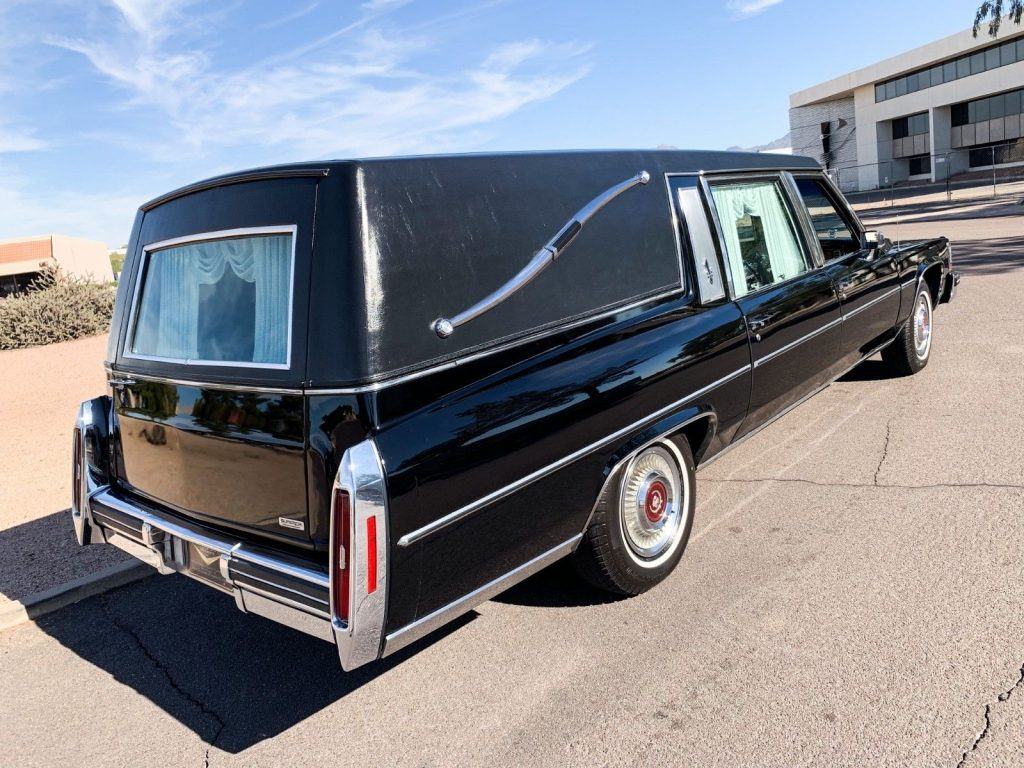 extremely clean 1980 Cadillac Deville Superior Hearse