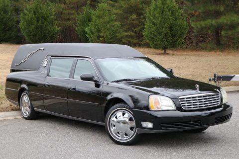 low miles 2001 Cadillac Deville HEARSE for sale