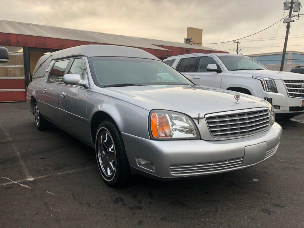 very clean 2002 Cadillac Deville Funeral Hearse