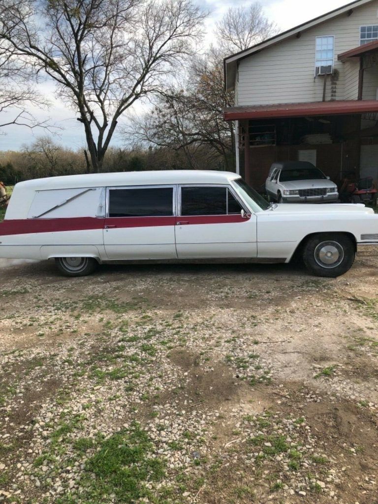 combined 1967 Cadillac Miller Meteor Duplex Hearse Ambulance