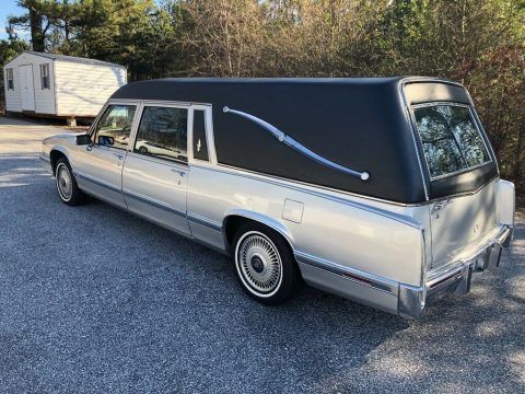 very nice 1991 Cadillac DeVille Hearse for sale