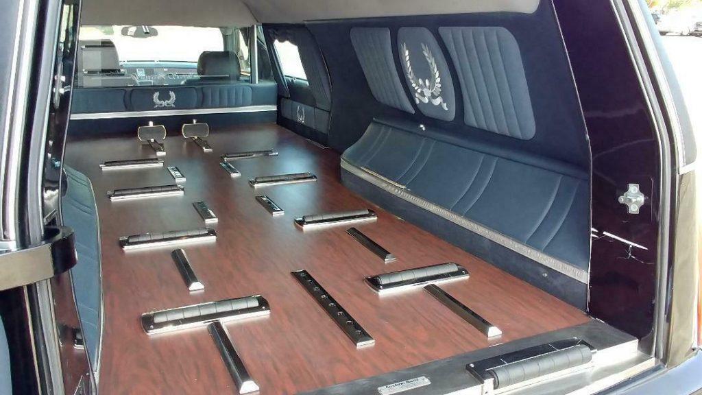 well serviced 2006 Cadillac S&S hearse
