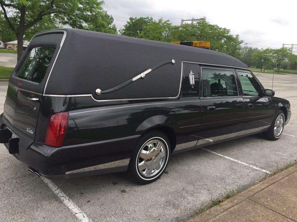 low miles 2002 Cadillac S&S Hearse