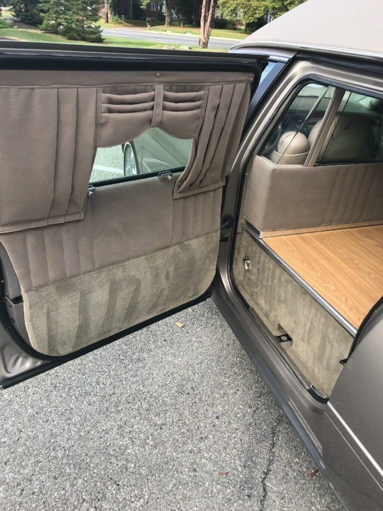 no issues 2001 Cadillac DeVille hearse