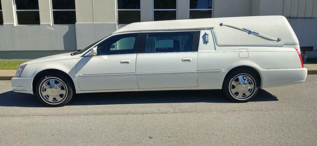 low miles 2007 Cadillac DTS Professional hearse