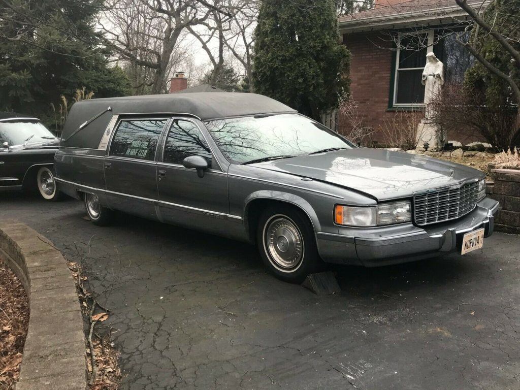 well serviced 1993 Cadillac Eureka hearse