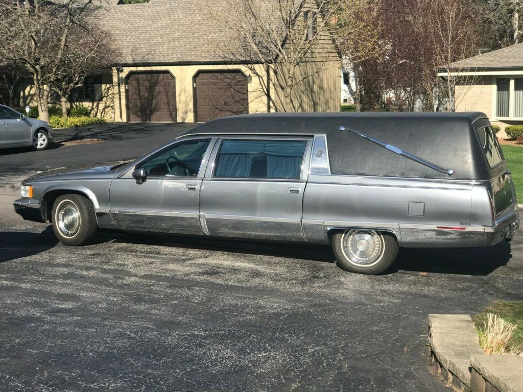 well serviced 1993 Cadillac Eureka hearse