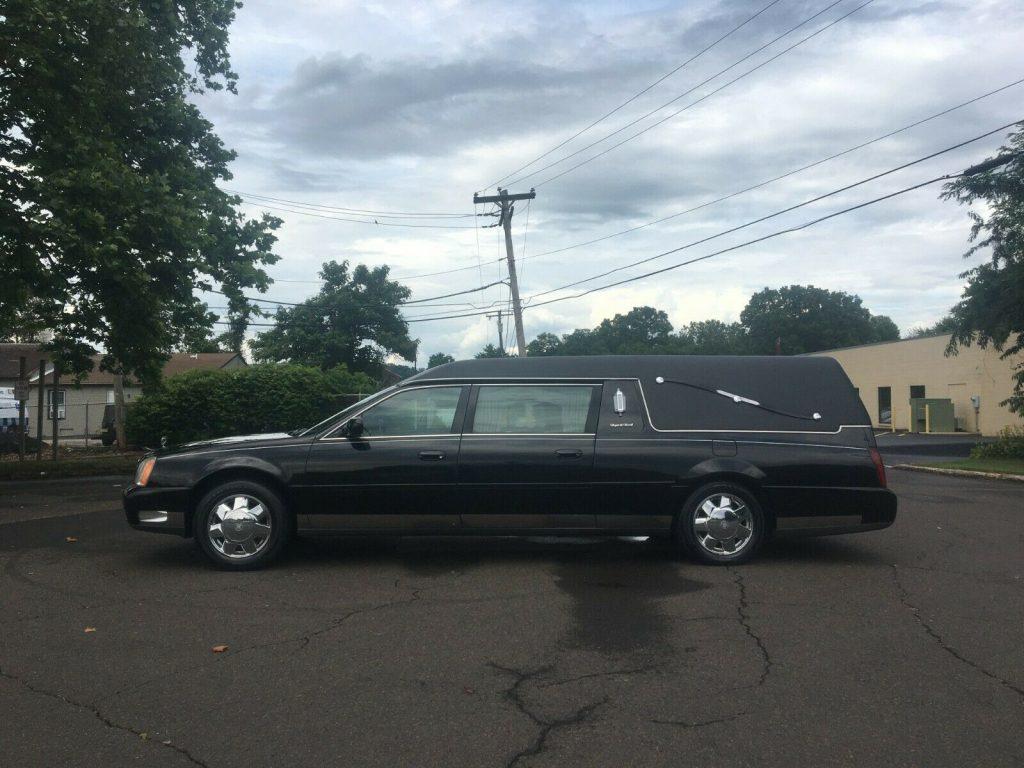 very clean 2000 Cadillac Deville Hearse