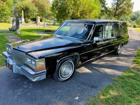 needs tlc 1984 Cadillac Fleetwood Superior Hearse for sale