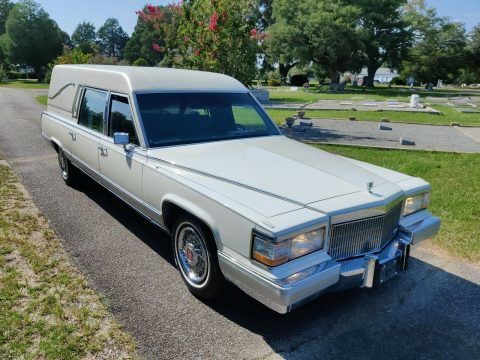 New Tires 1992 Cadillac Fleetwood Hearse for sale
