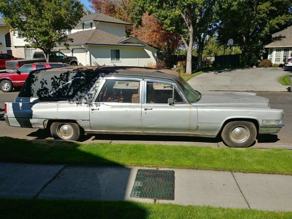 needs work 1969 Cadillac Commercial Chassis hearse