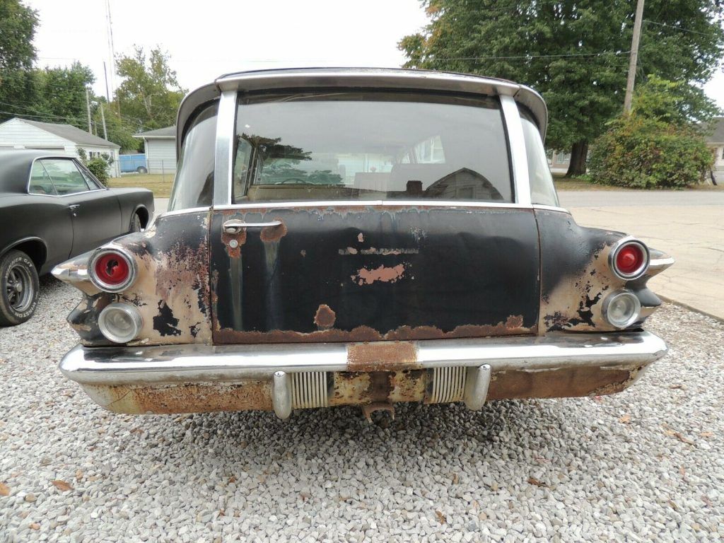 rare 1960 Pontiac Bonneville Hearse