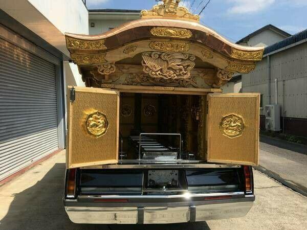 low miles 1993 Cadillac Brougham hearse