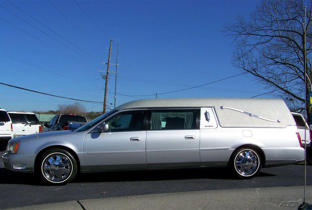 2001 Cadillac Deville Hearse [well kept and garaged]