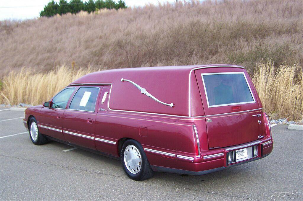 1998 Cadillac Deville Hearse [garaged and pampered]