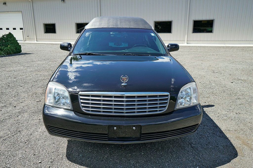2004 Cadillac Deville Superior Coach [nice and clean]