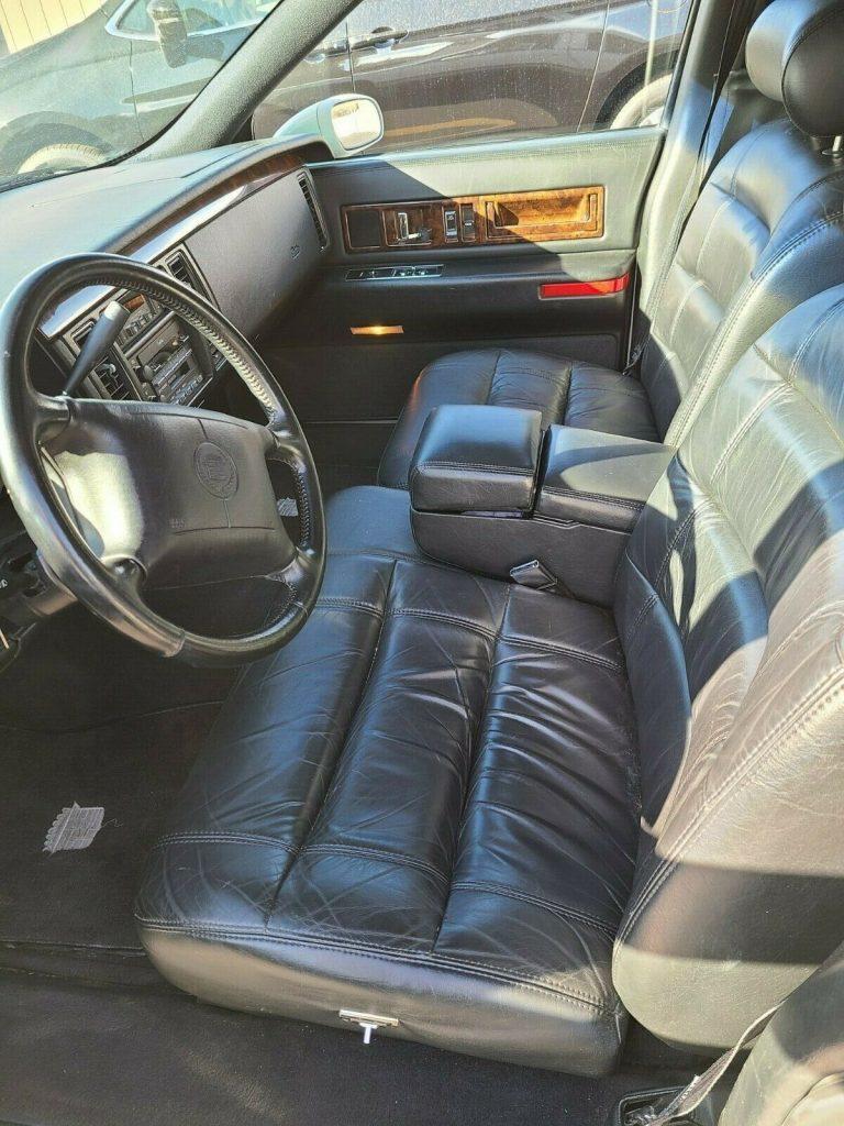 1994 Cadillac Fleetwood Superior Statesman hearse [everything works]