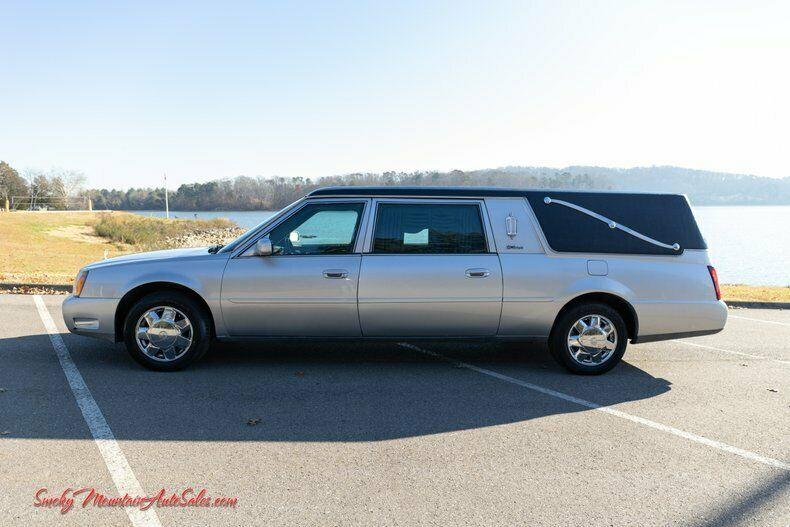 2000 Cadillac S&S Victoria hearse [well maintained]