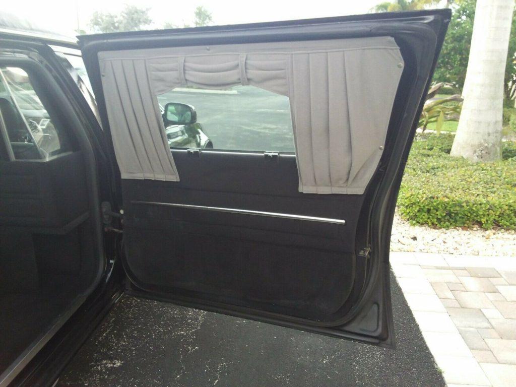 2006 Cadillac Superior hearse [excellent shape]