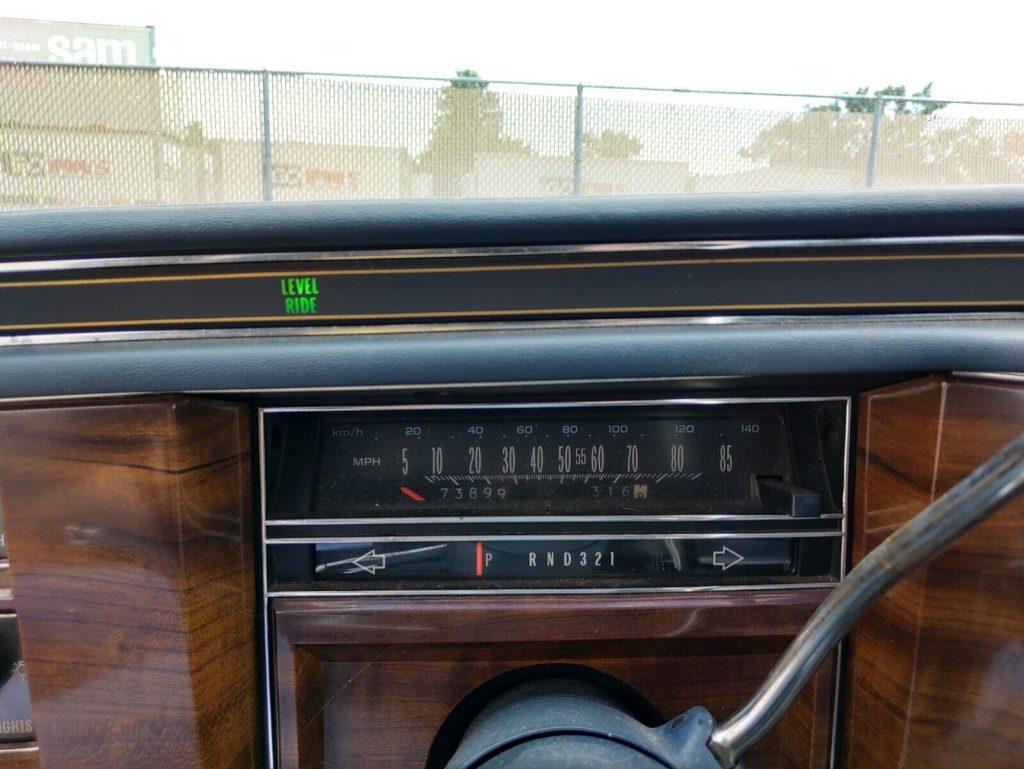 1989 Cadillac Series 75 Fleetwood