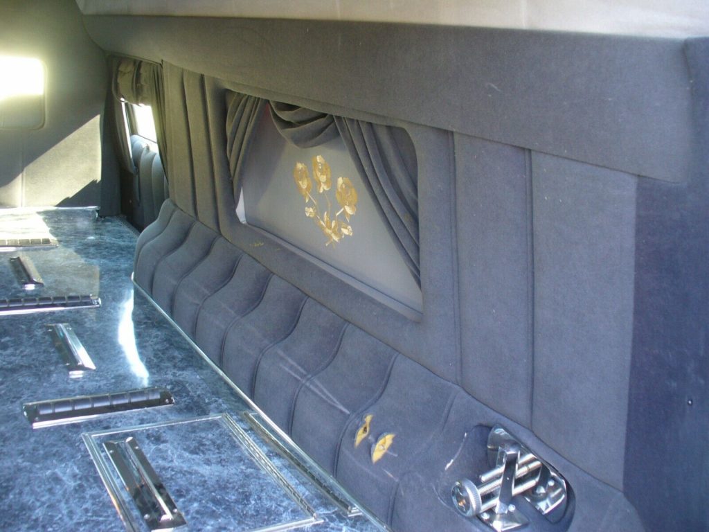 2000 Cadillac Deville hearse [pristine shape]