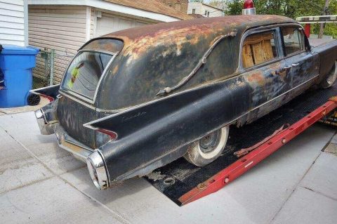 1960 Cadillac Eureka Landau hearse [needs restoration] for sale