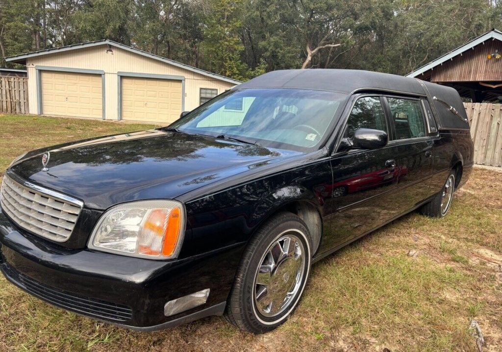 2000 Cadillac Deville Superior Hearse [everything works]
