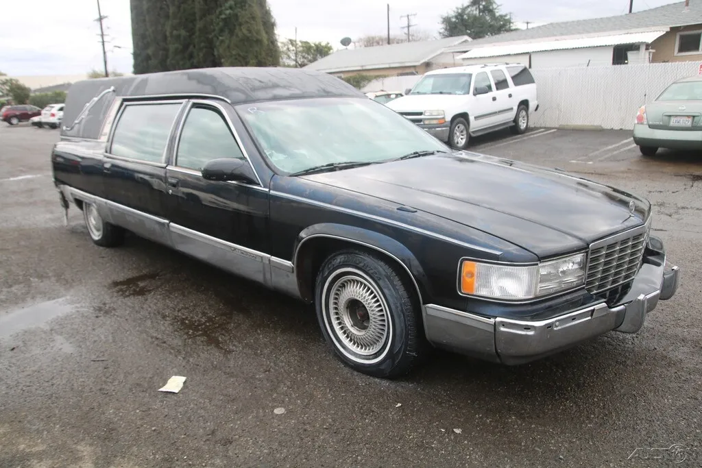 1996 Cadillac Fleetwood Miller Meteor hearse [project] for sale