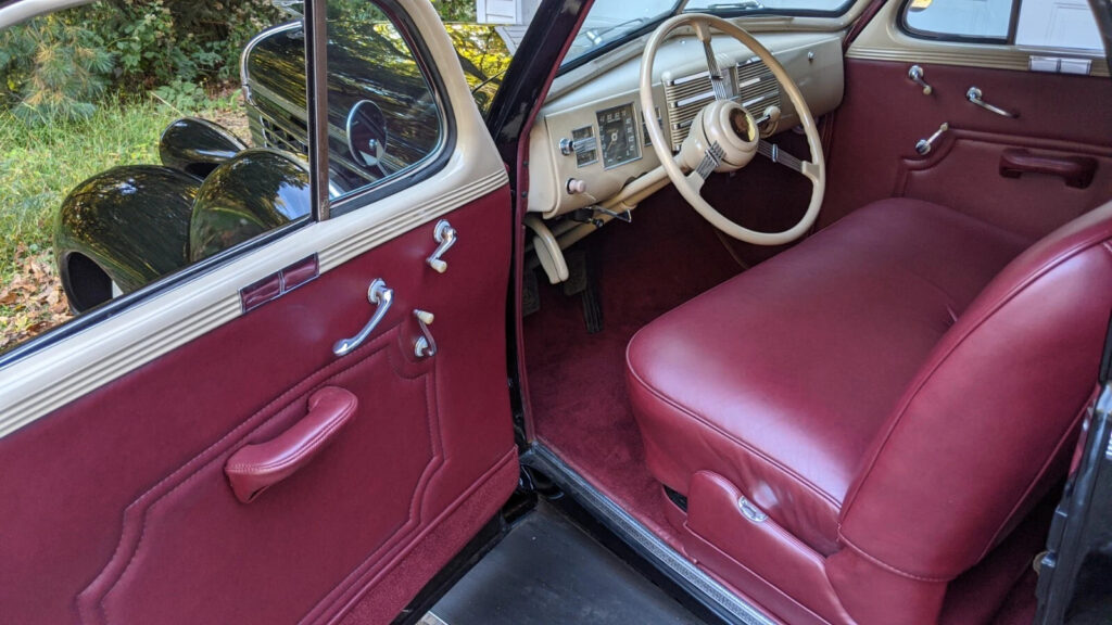 1938 Cadillac Lasalle S + Carved – Sided Hearse