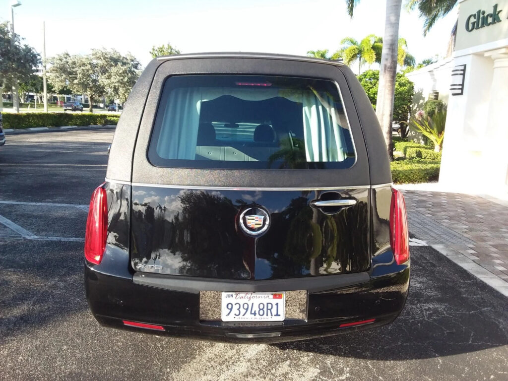 2014 Cadillac Federal Eagle XTS Hearse**like New**one Owner**low 29,000 Miles